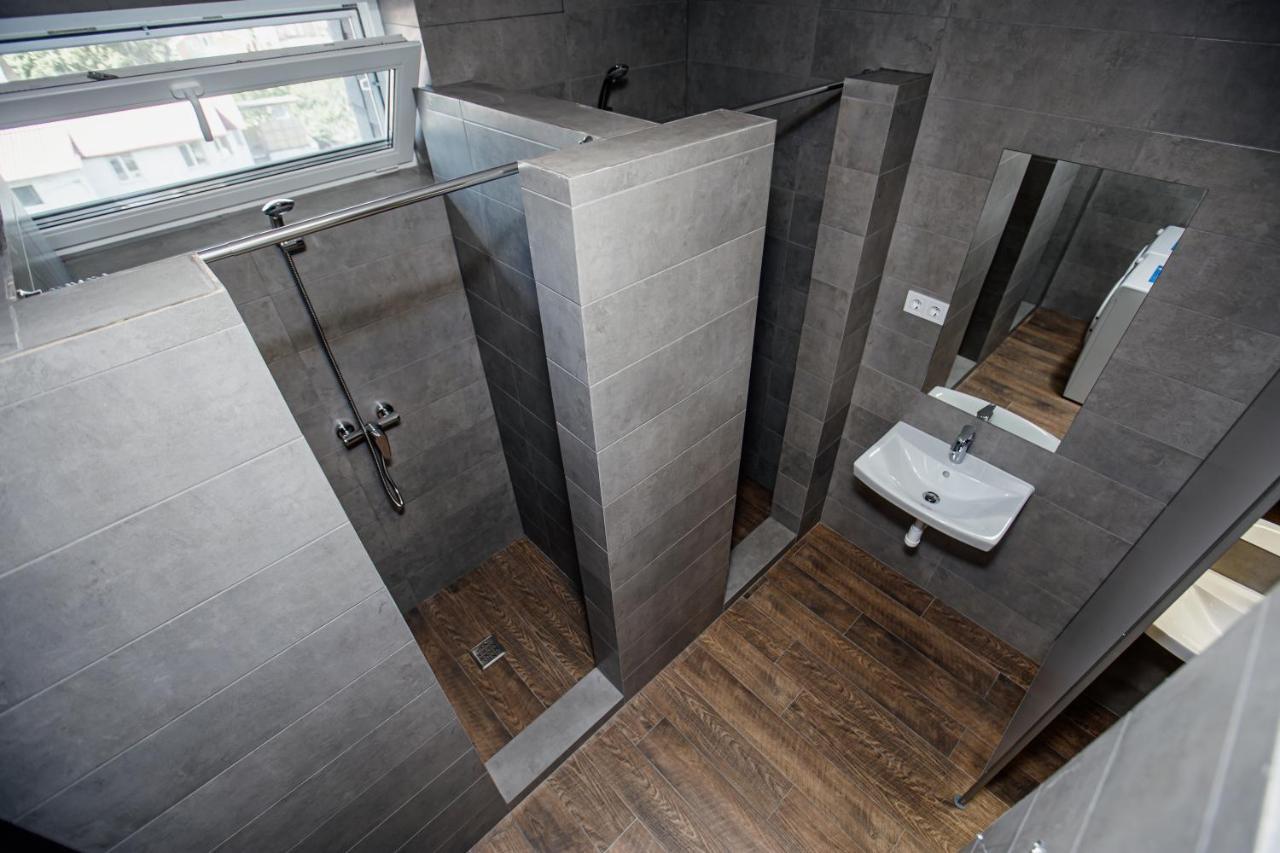 Новый Хостел Nesvit Киев Академгородок Luaran gambar